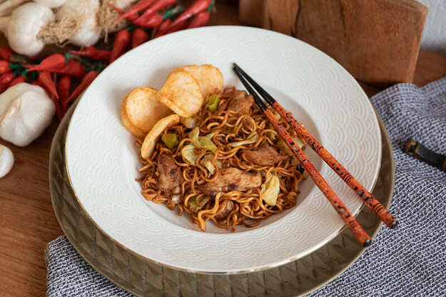 Authentieke bami goreng