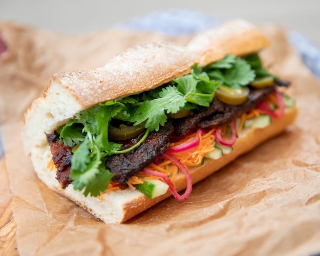 Banh mi mit Schweinebauch